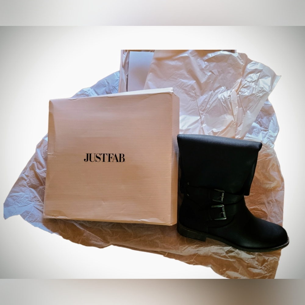 JUSTFAB Black Hally Boot NIP Size 8